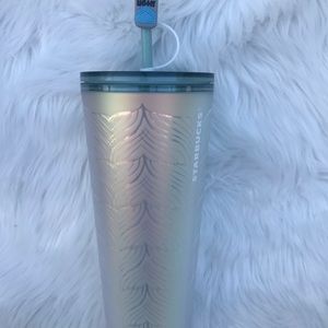 New Starbucks mermaid tumbler 24 Oz